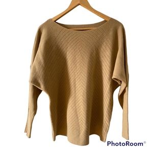 Tan Batwing Sleeve Sweater Small